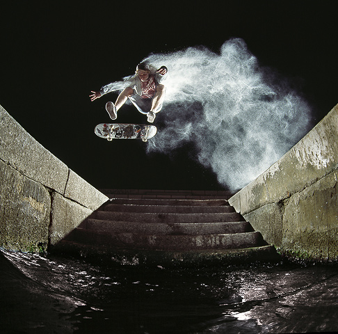 Roberto Alegría - Dust